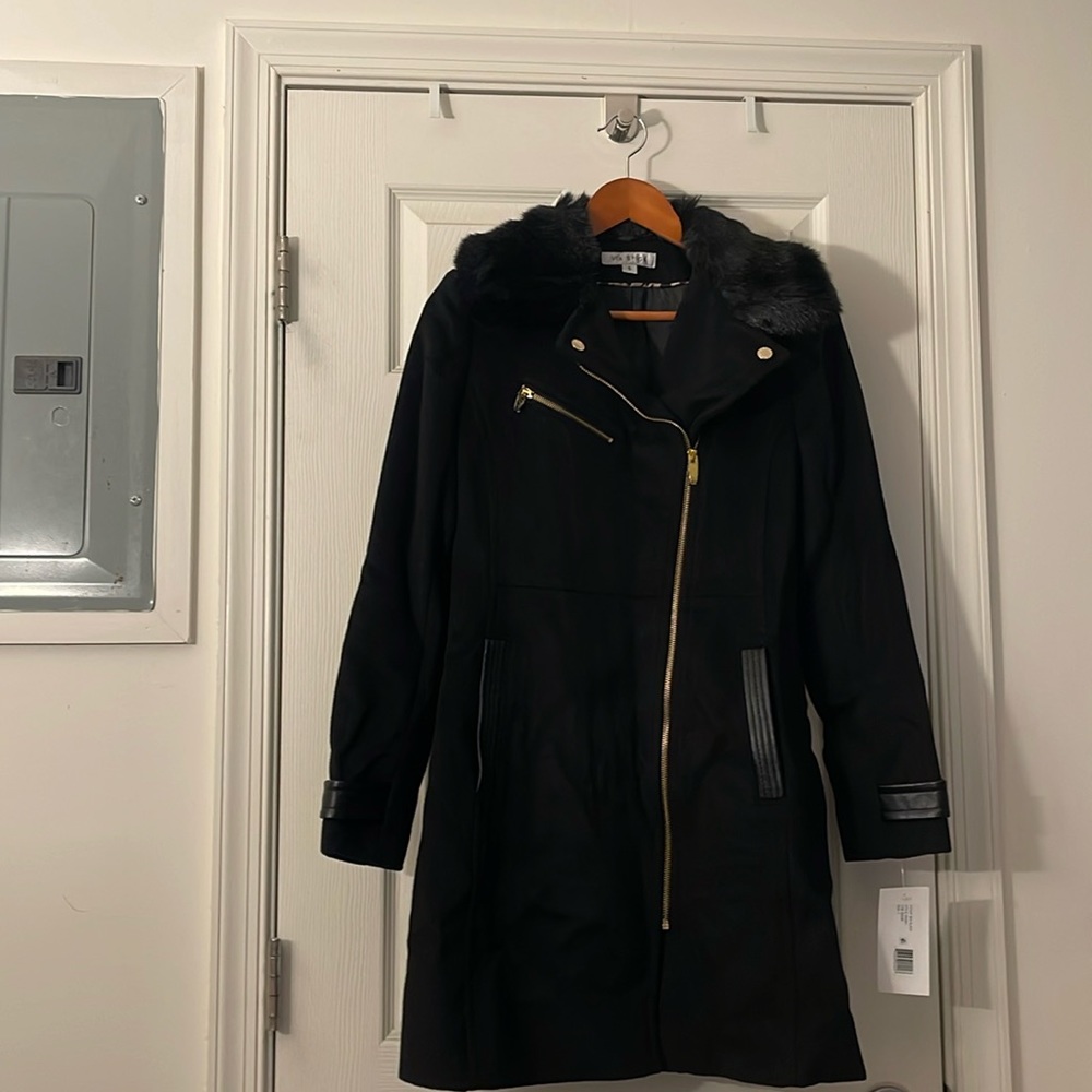 Brand new Via Spiga Faux Fur/Faux Leather trim zip up  women’s jacket size 4